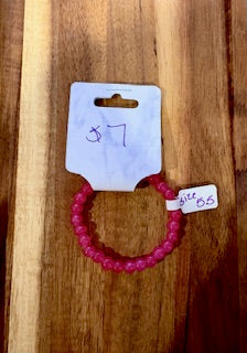 Bubblegum Frost Beaded Bracelet (Size 5.5)