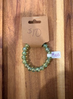 Spring Meadow Green Beaded Stretch Bracelet (Size 5.5)